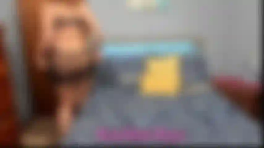 Bbw formosa parla sporco joi toyplay: metto in mostra la mia lingerie sexy e poi provoco con il mio culo grosso e la figura sinuosa. Chiacchiere sporche, joi.