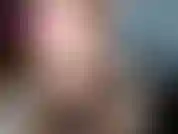 Guardami scuotere il culo e stuzzicarti con i miei pantaloncini neri sexy mentre parlo sporco e ti incoraggio a venire con joi.