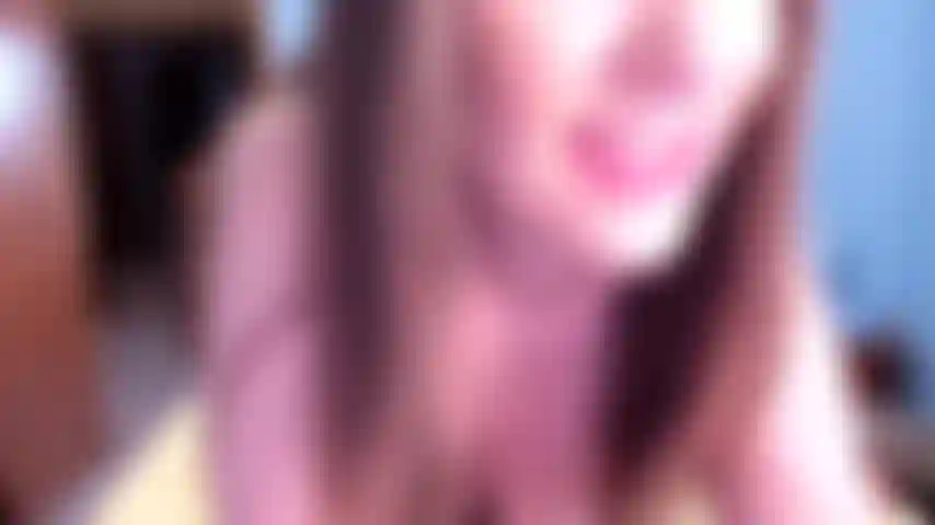 Cavalco rimbalzando le grucce della milf, cavalco un giocattolo facendo rimbalzare le mie grosse grucce della milf parlando sporco.