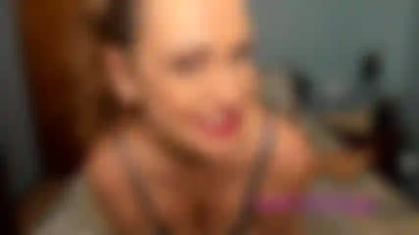 Compilation di giochi di ruolo divertenti. Zia, mamma, vicina arrapata, migliore amica mamma, collega fidanzato scopre che sono una modella in webcam, matrigna. Chiacchiere sporche, joi, culo grosso che prende in giro / trema. Gioco di giocattoli.