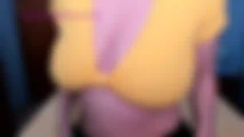 Blackbootyshortbjjoi- stuzzico con i miei pantaloncini neri tagliati che mi scuotono il culo e ti dicono di venirci sopra.