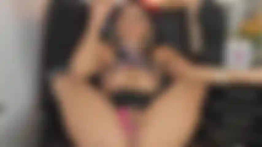 Ahegao e masturbazione.