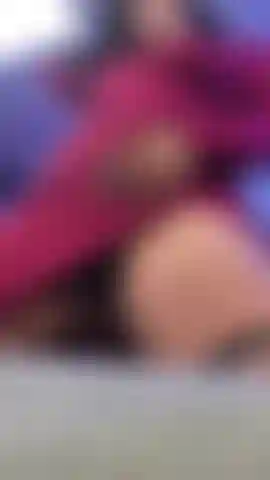 Teasing pussy, Upskirt