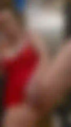 Essere maliziosa la fa bagnare.