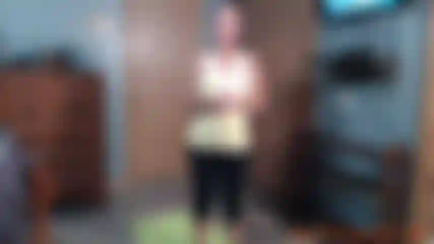 L'allenamento nudo di nikki.