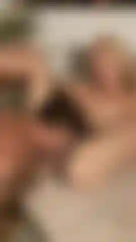 j'adore quand t'il me la bouffe....