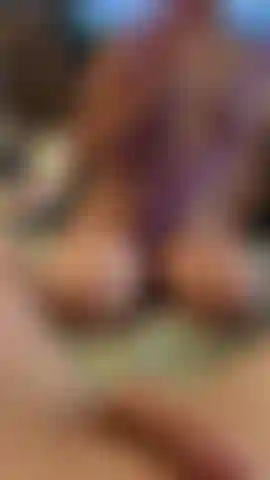 I’m desperate for 2dicks in my tight lil mouth 🤤