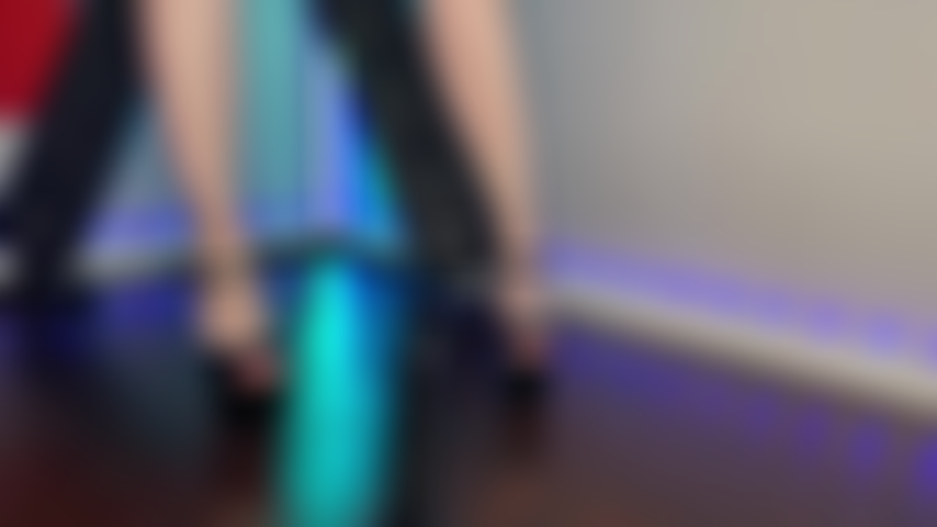 Tradita dai miei piedi di dea.