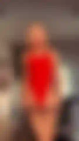 Affogata nei debiti.